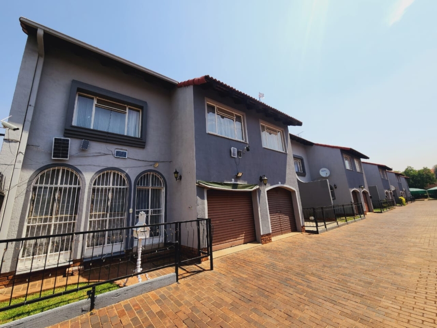 To Let 2 Bedroom Property for Rent in Potchefstroom North West